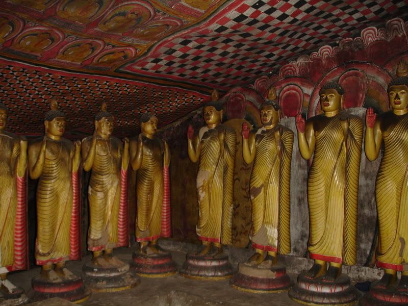 Dambulla Pictures, Images and Photos