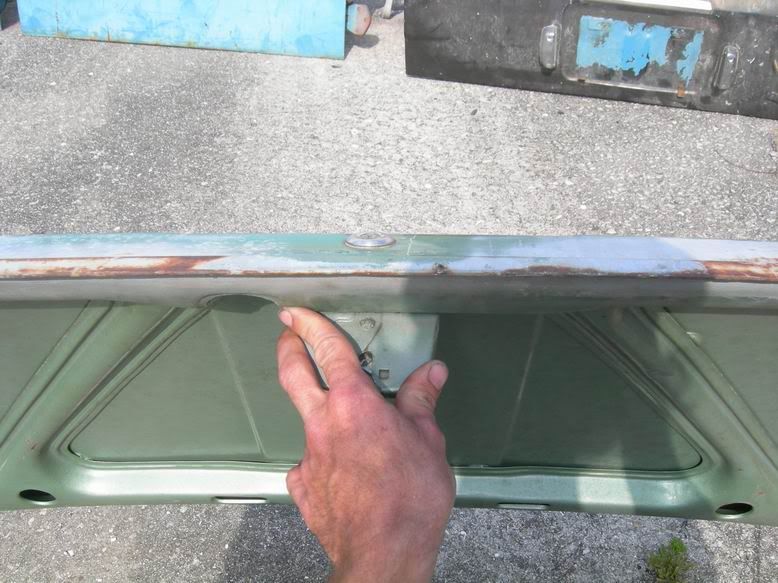 Resizeof510trunklid.jpg