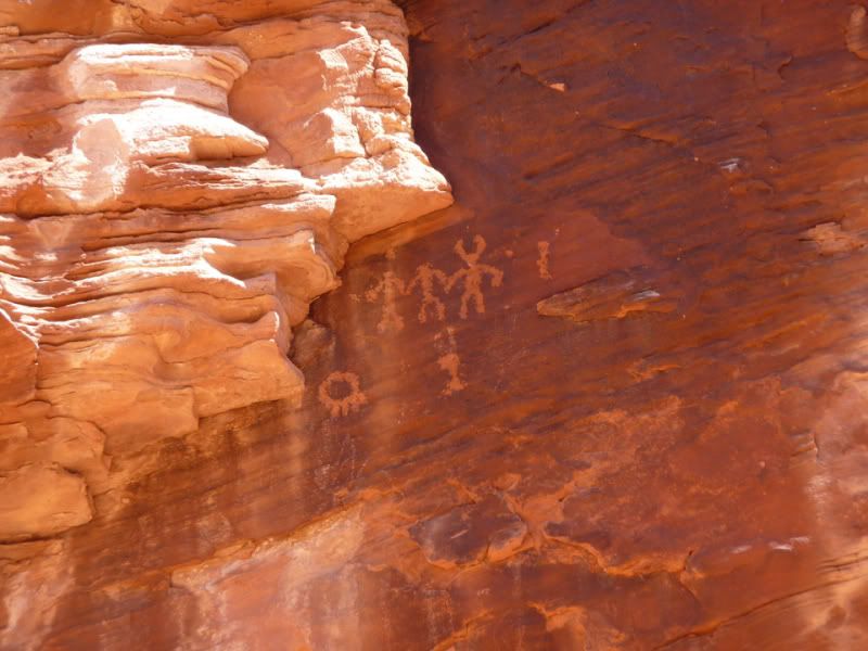 LASVofFpetroglyphs2.jpg