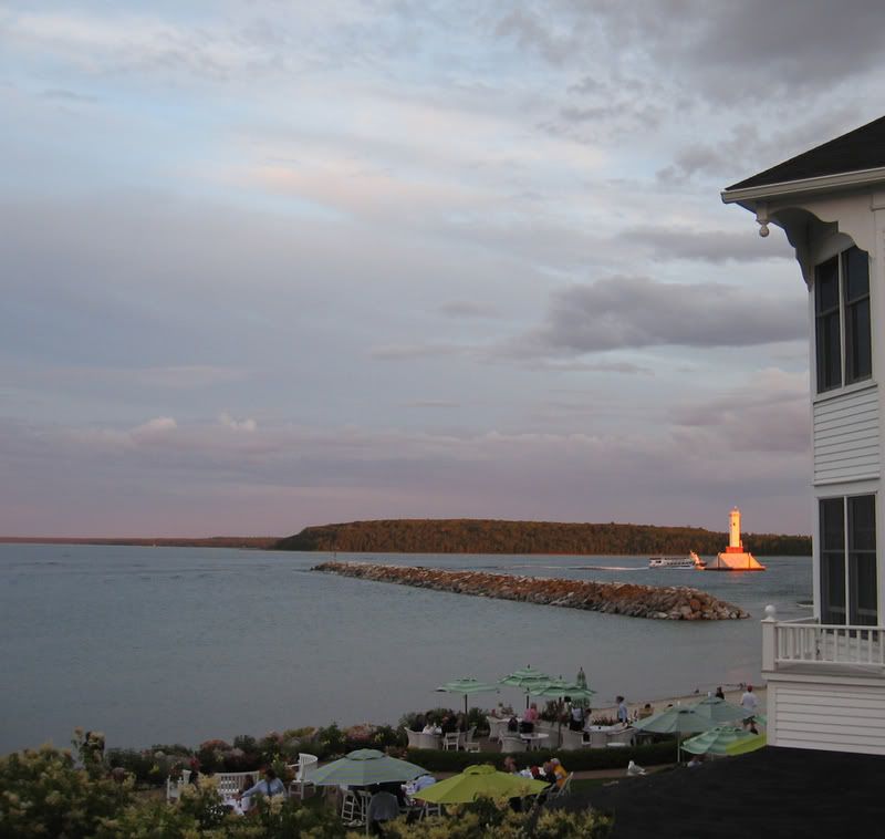 MackinacIslandlighthouse.jpg