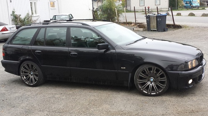 bmw%20528%20e39_zpsyz9xqrrs.png