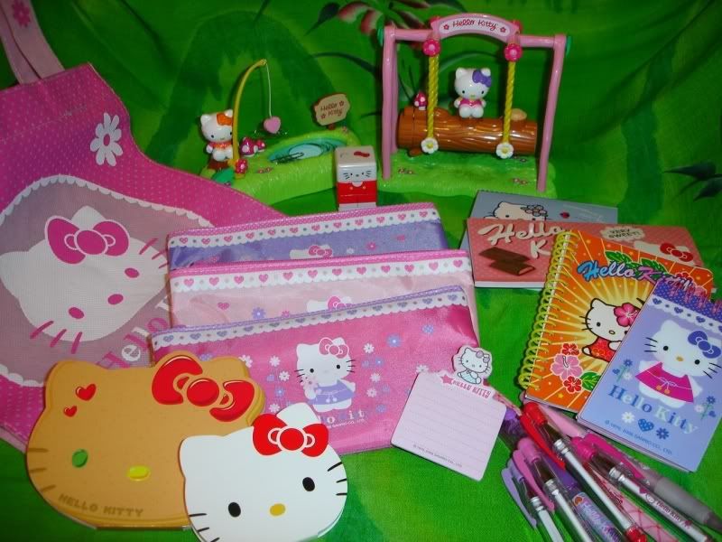 Huladoll S Hello Kitty Collection Obsession Hk Office Supplies