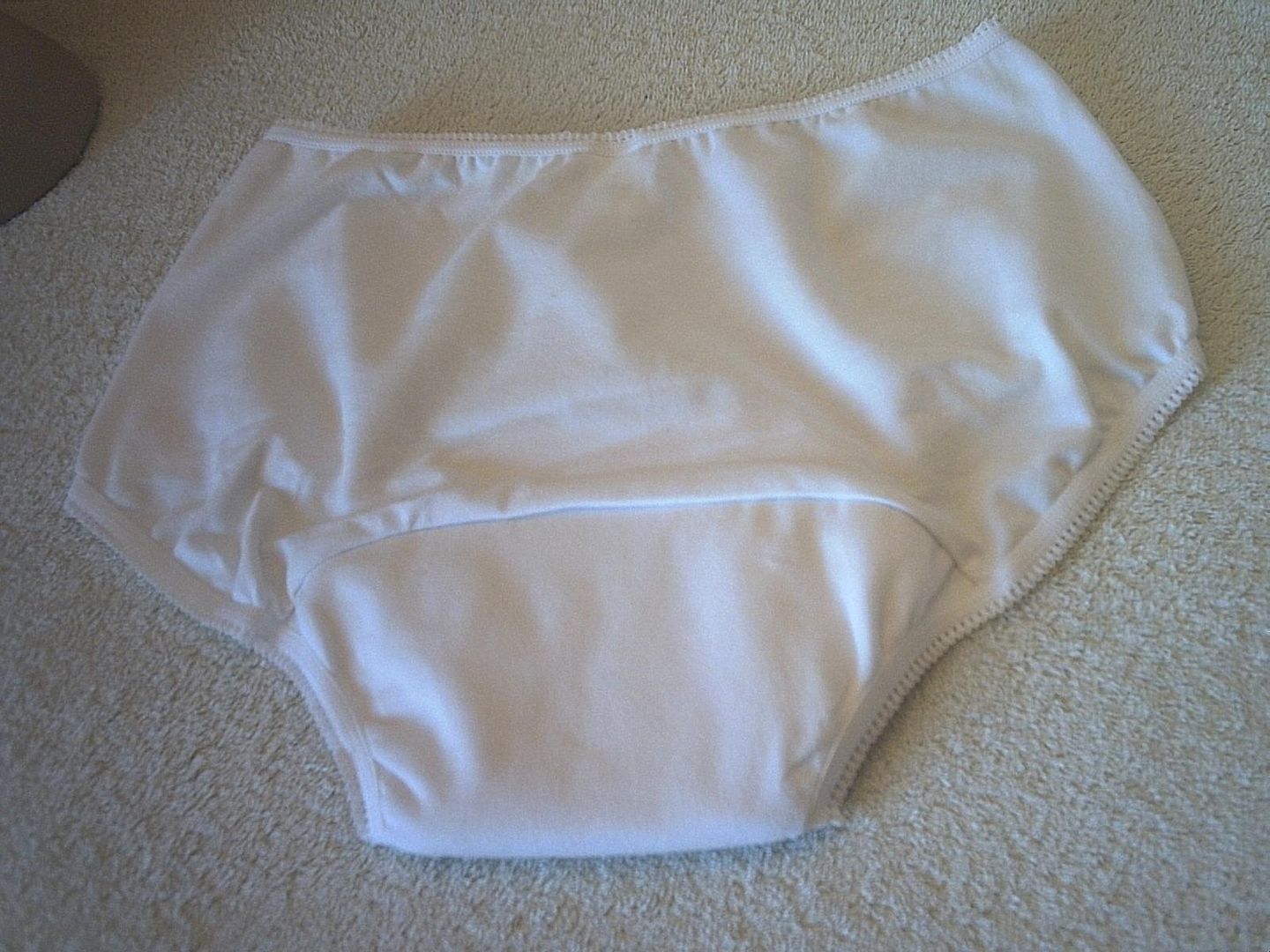 White Lined Lace Ladies Panties Wide Padded Gusset M 12 Ebay