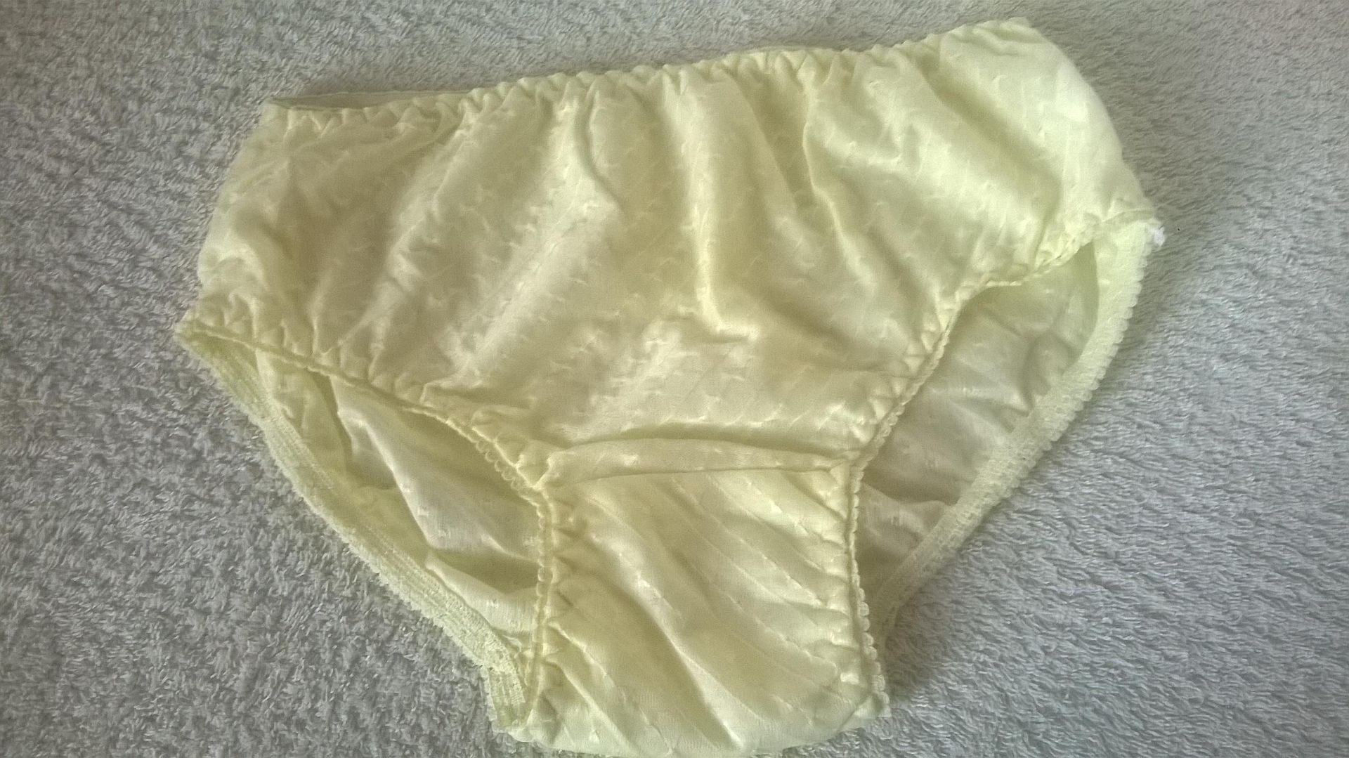Pretty Cute Silky White Frilly Nylon Panties Vintage Knickers Uk S 8 10 Ebay