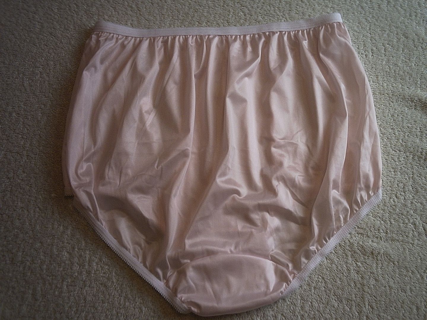 Baby Pink Nylon Full Panties Vintage Style With Mushroom Gusset L Xl