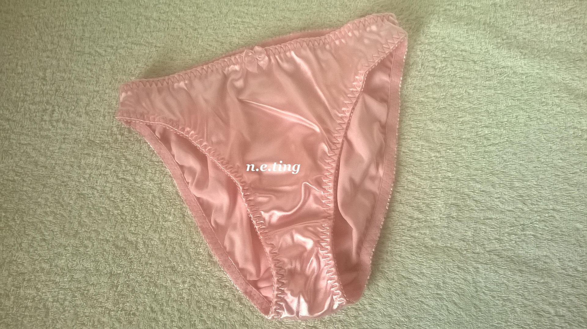 Girls Baby Pink Satin Bikini Brief Knickers 8-9 years   img7