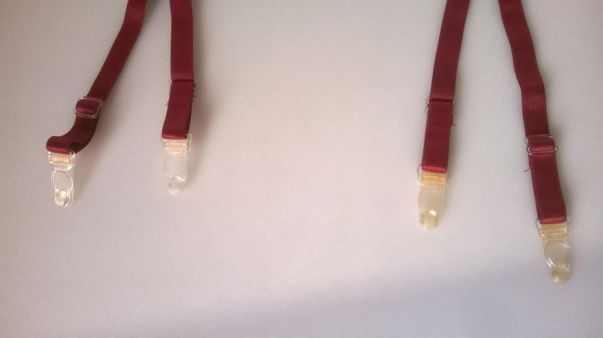 Red Silky Satin Suspender Belt 4 Strap Adjustable Garter L/XL 3032