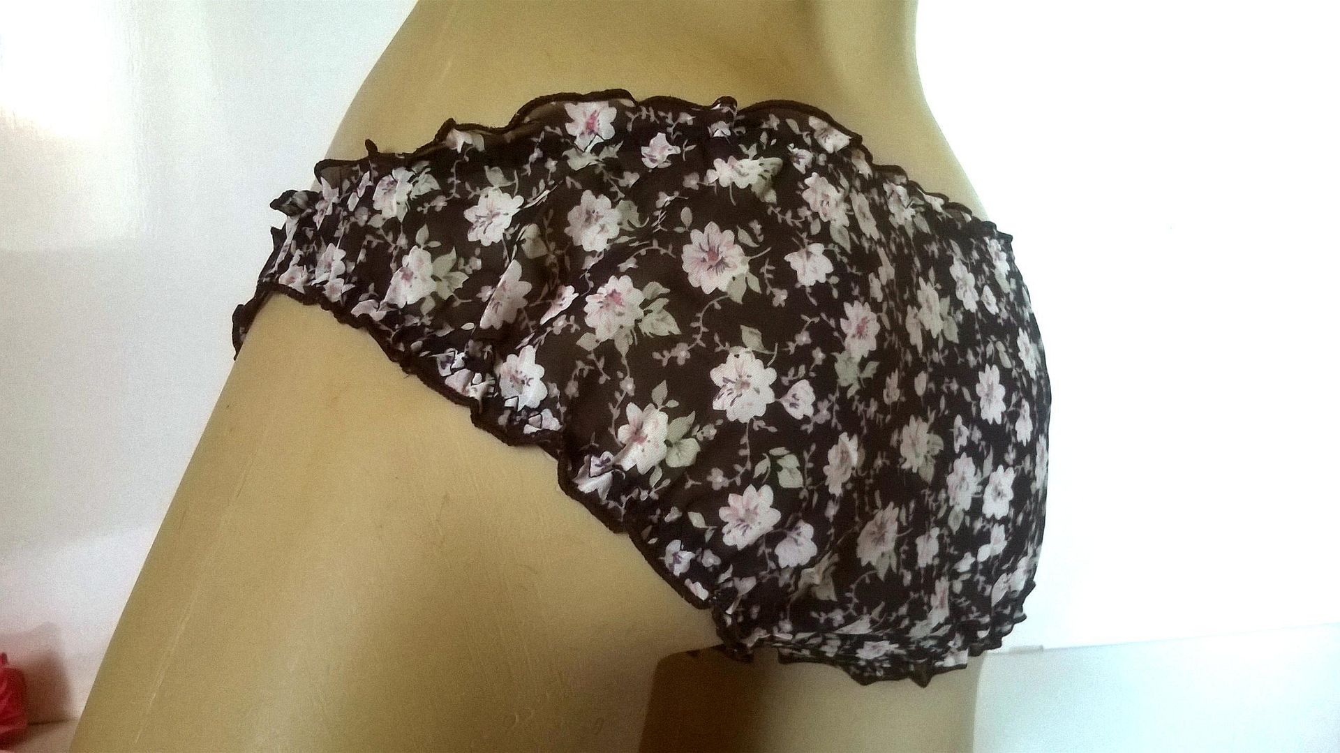 Cute Black Floral Brief Panties Frilly Ruffe Knickers UK S EU 3436