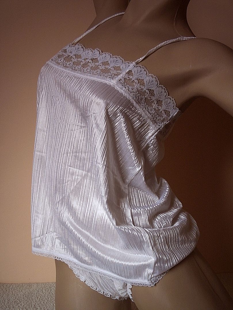 Pretty Vintage White Silky Soft Nylon Lace Camisole S M Ebay