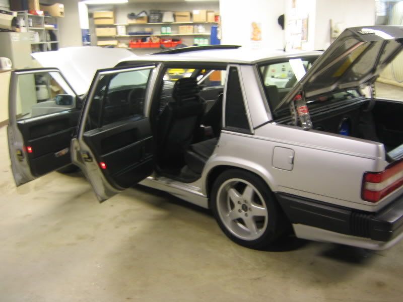 Volvo740Turbo036.jpg