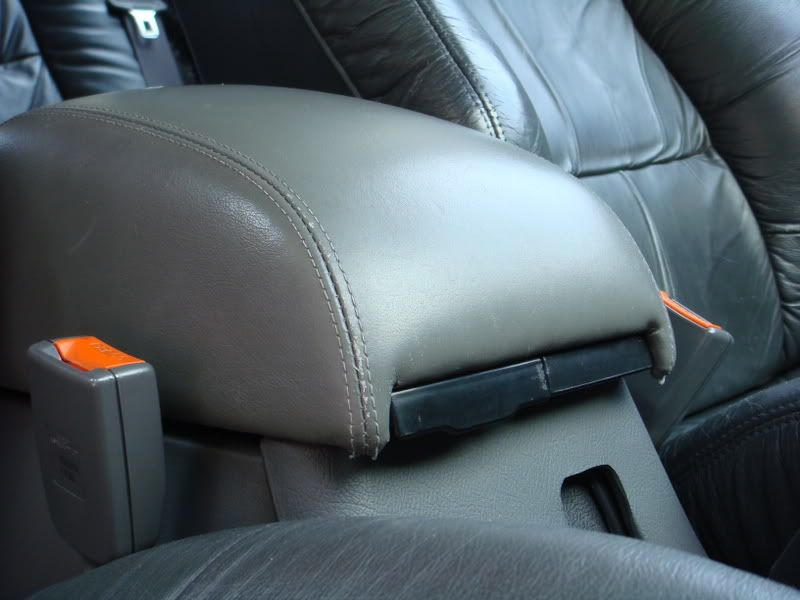 Cup Holder in VS ???? Just Commodores