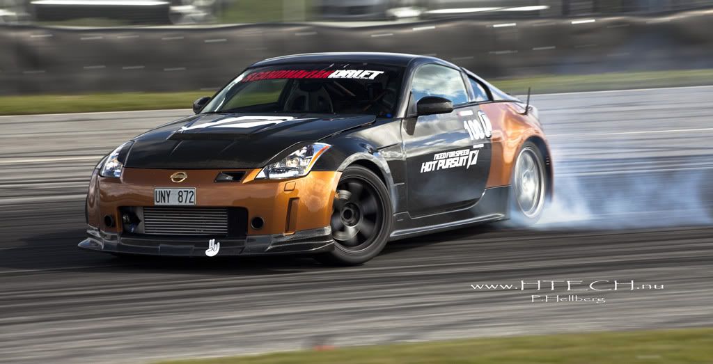 http://i130.photobucket.com/albums/p272/DizAFroG/Scandinavian%20drift%20series/40.jpg