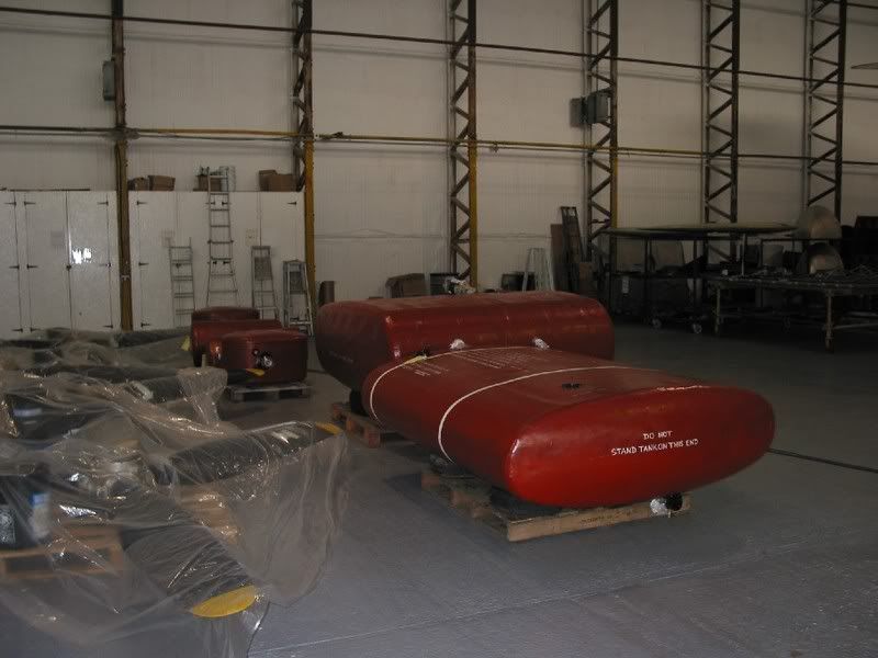 http://i130.photobucket.com/albums/p274/rum_monster/oilandfueltanks.jpg