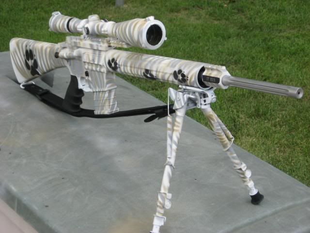 WHITECAMOAR003.jpg