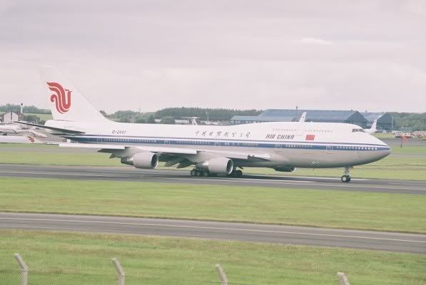 http://i130.photobucket.com/albums/p279/davie_j_p/B-2447BOEING747AIRCHINAATPRESTWICKI.jpg