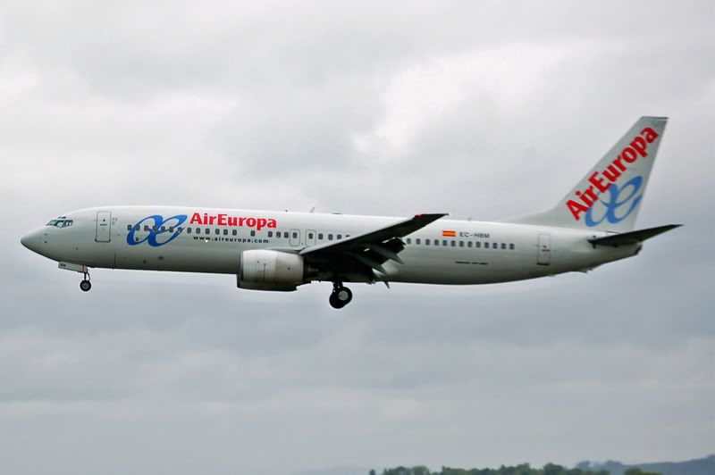 http://i130.photobucket.com/albums/p279/davie_j_p/EC-HBMBOEINGB737AIREUROPAATGLASGOWA.jpg