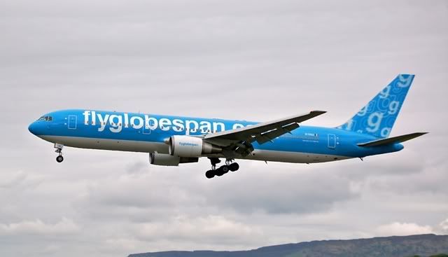 http://i130.photobucket.com/albums/p279/davie_j_p/EI-DMJBOEINGB767FLYGLOBESPANATGLASG.jpg