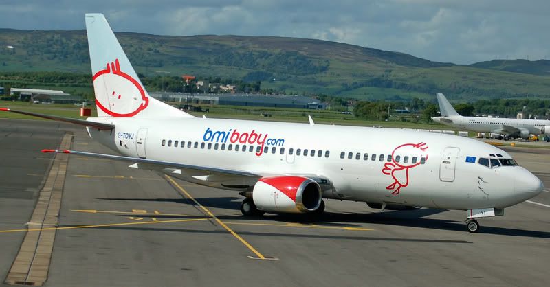 http://i130.photobucket.com/albums/p279/davie_j_p/G-TOYJBOEINGB737BMIBABYATGLASGOWABB.jpg