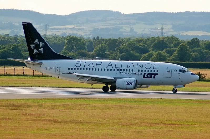 http://i130.photobucket.com/albums/p279/davie_j_p/SP-LKEBOEING737LOTAIRLINESATGLASGOW.jpg