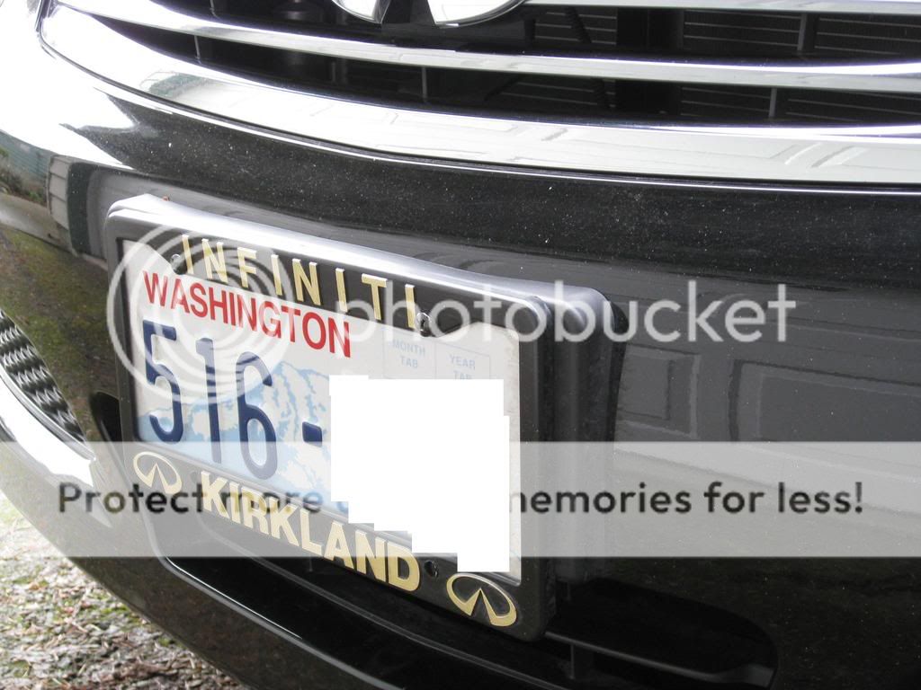 Factory license plate mounting kit G35Driver Infiniti G35 & G37