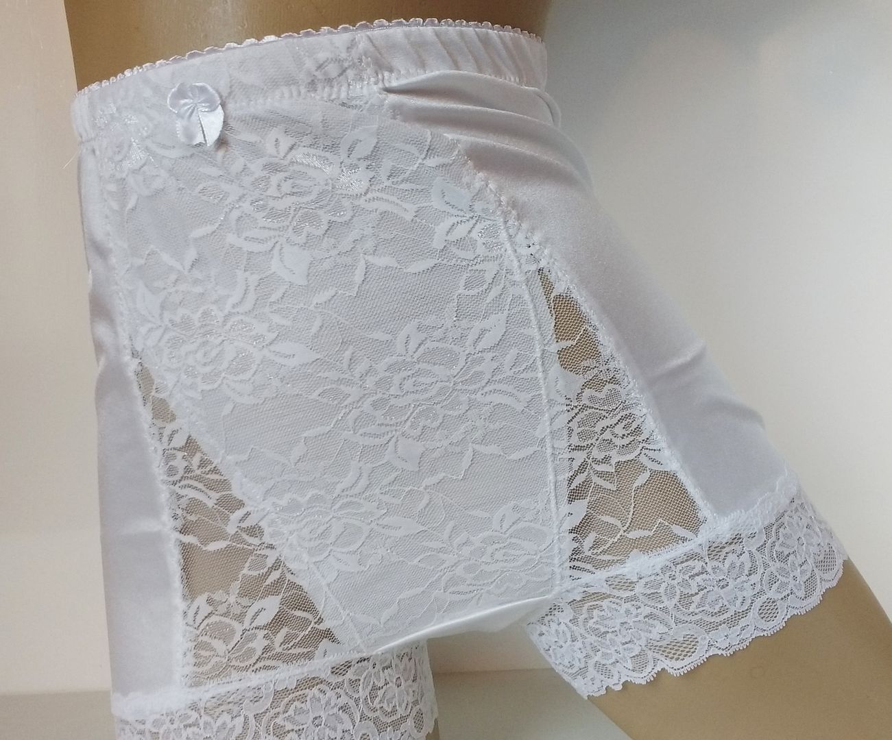 Silky White High Waist Full Brief Pinup Style Light Control Panties UK S