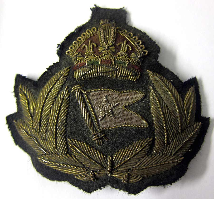 Titanic Officers Cap Badge Wreath White Star Line
