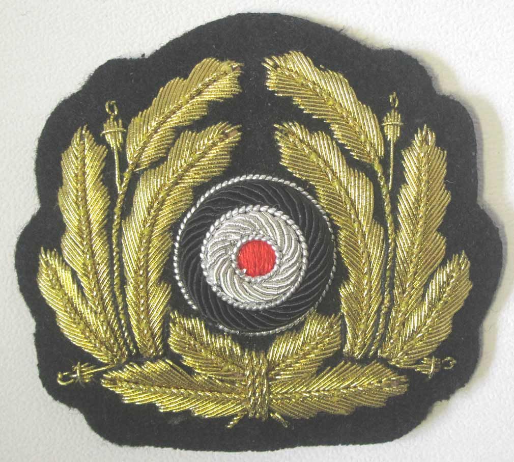 German Kriegsmarine Cap Badge Wreath WW2